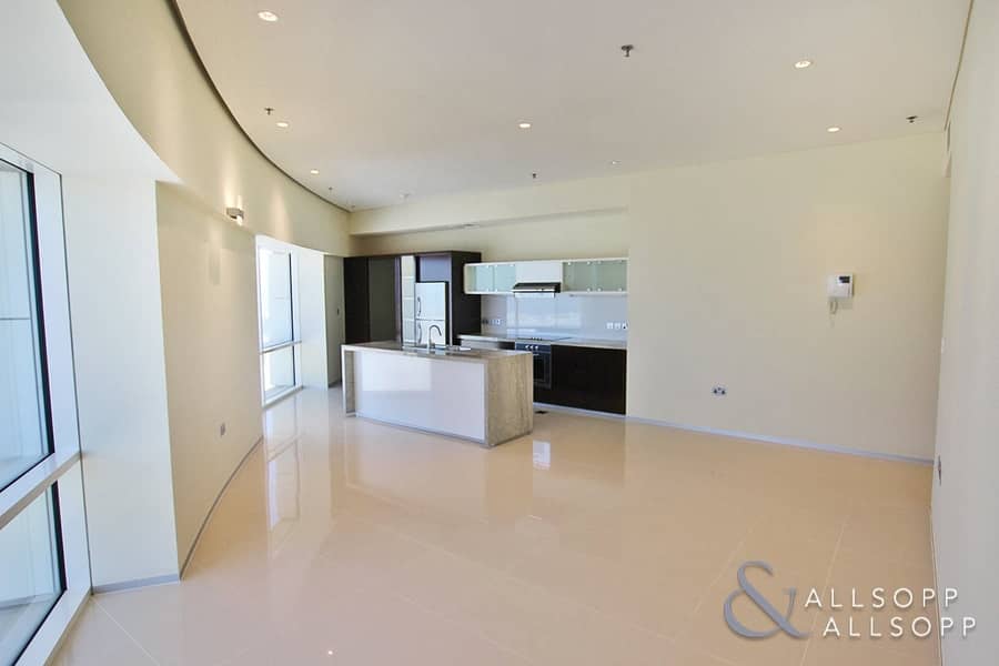 Sea Views | Chiller Free | Two Bedrooms