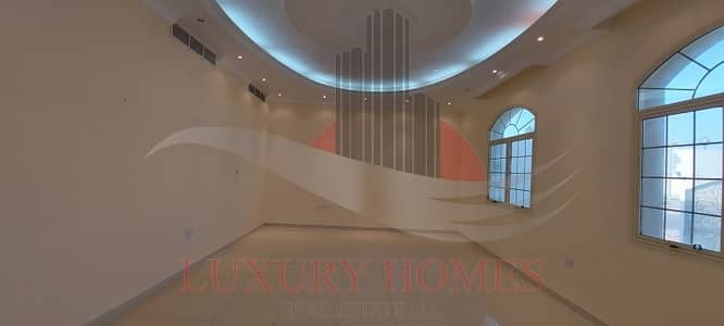 Prodigious in compound Brand New with No Tenancy Prodigious in compound Brand New with No Tenancy