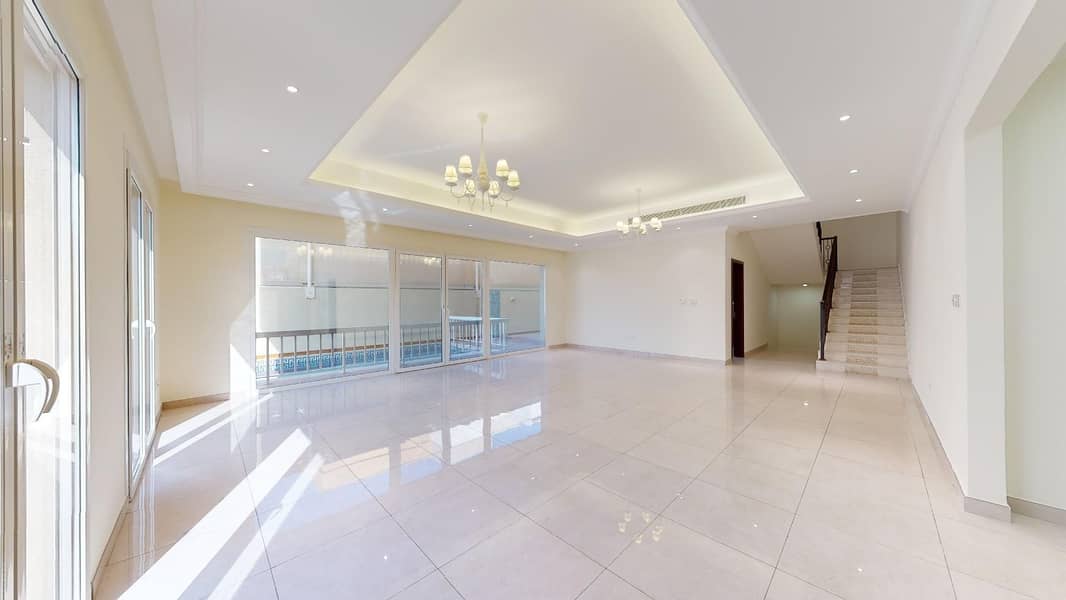 AED 1000 commission only | Well maintained | Private pool