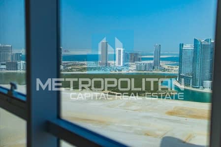 Stunning Sea View| Big Balcony | Ready To Move In Stunning Sea View| Big Balcony | Ready To Move In