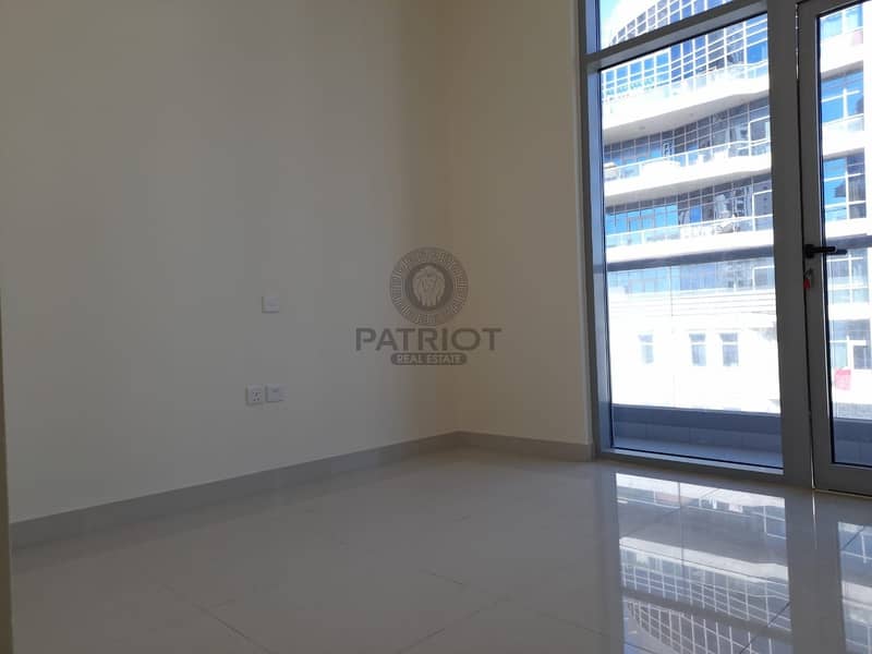 13 Marina view I Partial sea View I Road View I Unfurnished apartment for rent in Dubai Marina