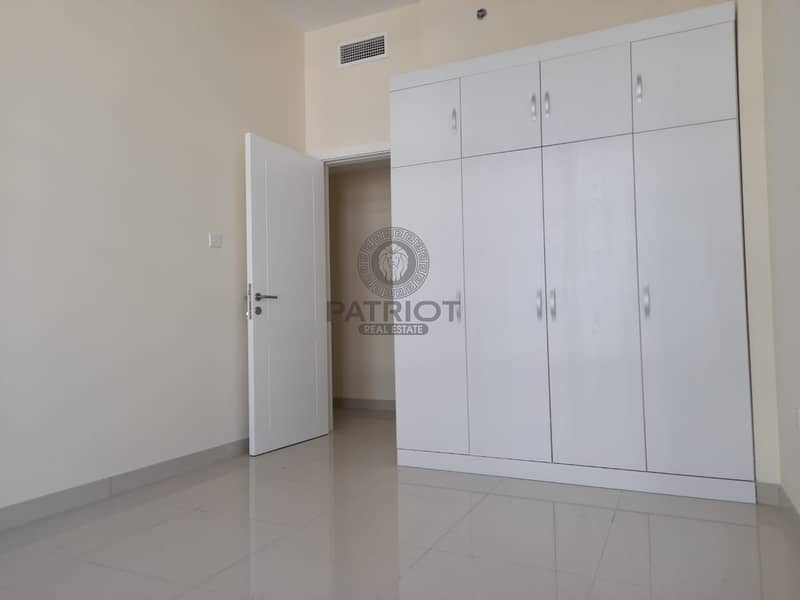 18 Marina view I Partial sea View I Road View I Unfurnished apartment for rent in Dubai Marina
