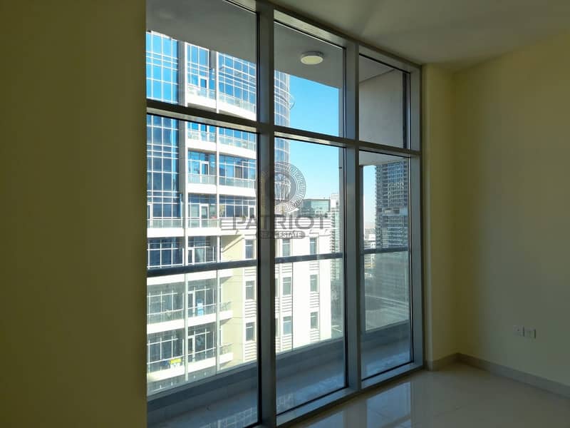 20 Marina view I Partial sea View I Road View I Unfurnished apartment for rent in Dubai Marina