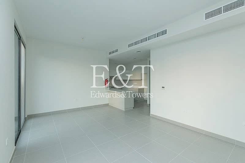 3 Corner 2E 4 Beds+Maids | Communal Pool | Maple DH