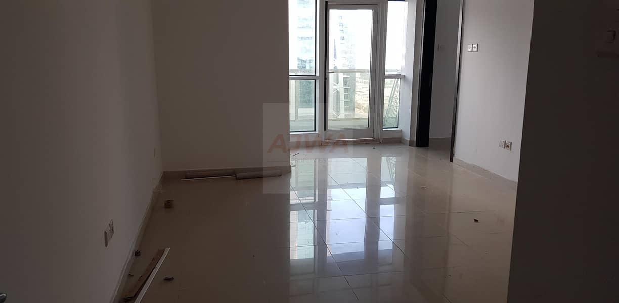 Large 1 Bed Room with Big Balcony close to DMCC MSHK