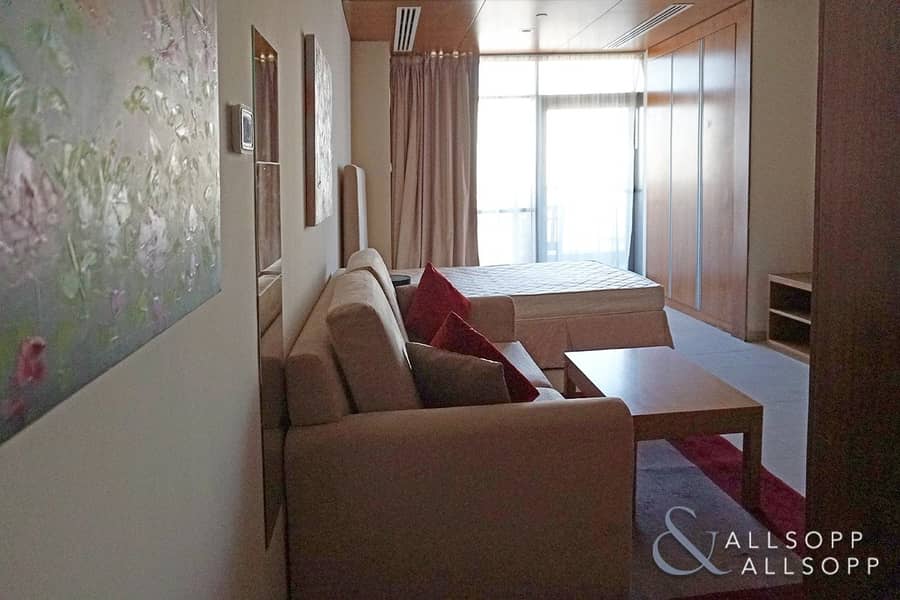 15 Fully Furnished | Studio | Full Canal View