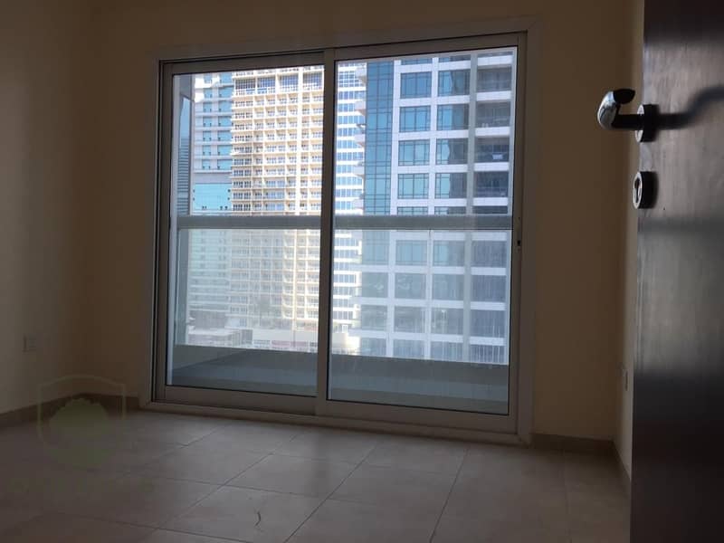 2bed with balconies and parking 2bed with balconies and parking