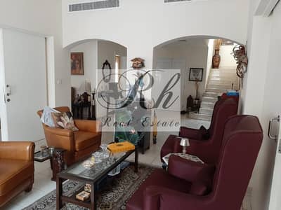 Amazing and Spacious 5 Bedroom Villa for Sale Amazing and Spacious 5 Bedroom Villa for Sale