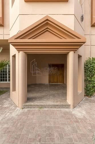 Modern 4Bedroom Villa Near Dubai Water Canal!