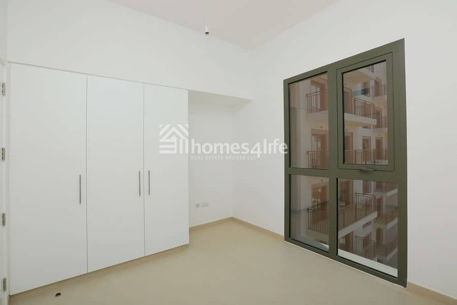 6 Stunning View  for thus newly Vacant Apartment
