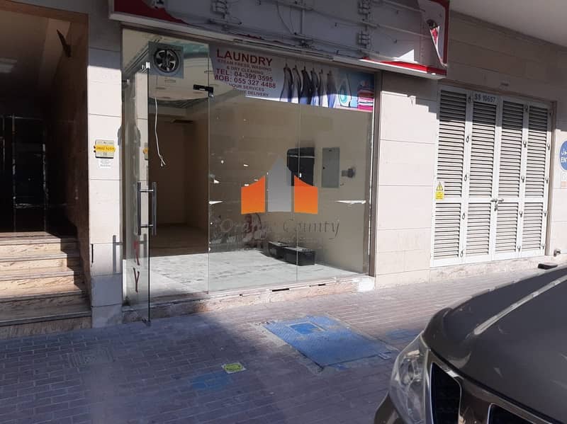 10 Retail space  Available in Karama surrounding of Residential Office Land building | Suitable for Grocery or Laundry
