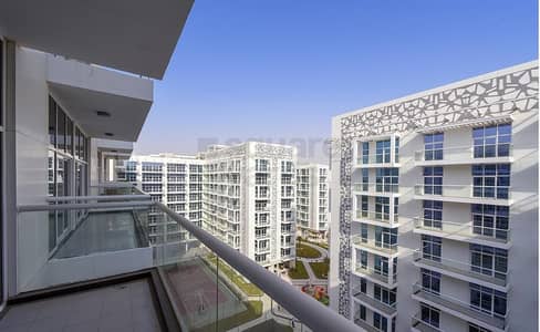 Brand New and Well Maintained 2BR+Study w/ Balcony Brand New and Well Maintained 2BR+Study w/ Balcony