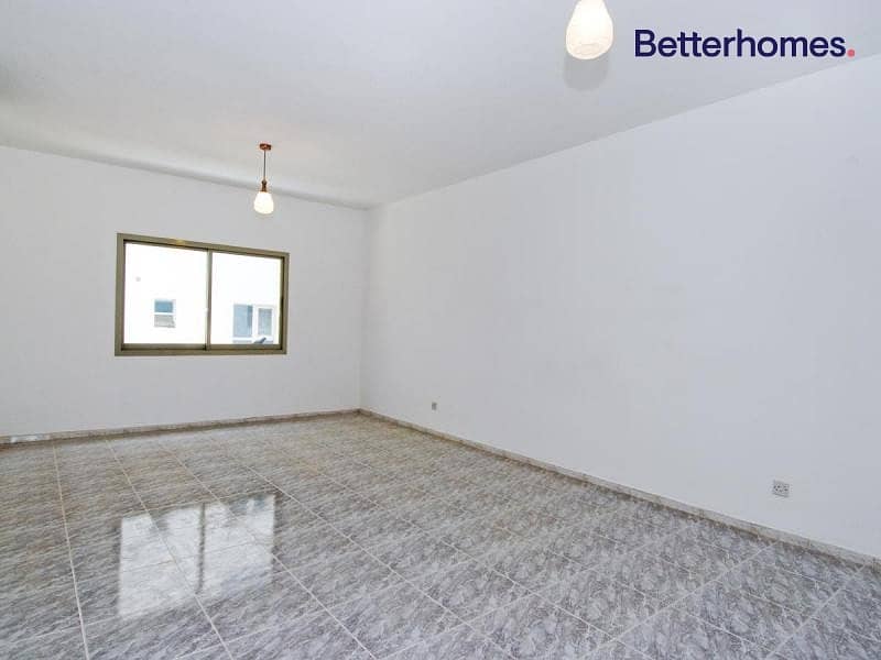 4 Managed | Well-maintained | Upcoming | Bur Dubai