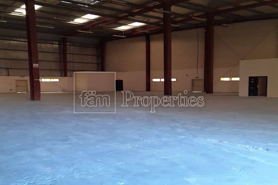 Open Plan Warehouse with Offices | Rent it Now