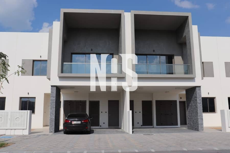Beautifully designed Small Villa 3 Bed for sale in Yas Acres