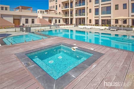 Modern and bright | Next to the lake | Great views Modern and bright | Next to the lake | Great views