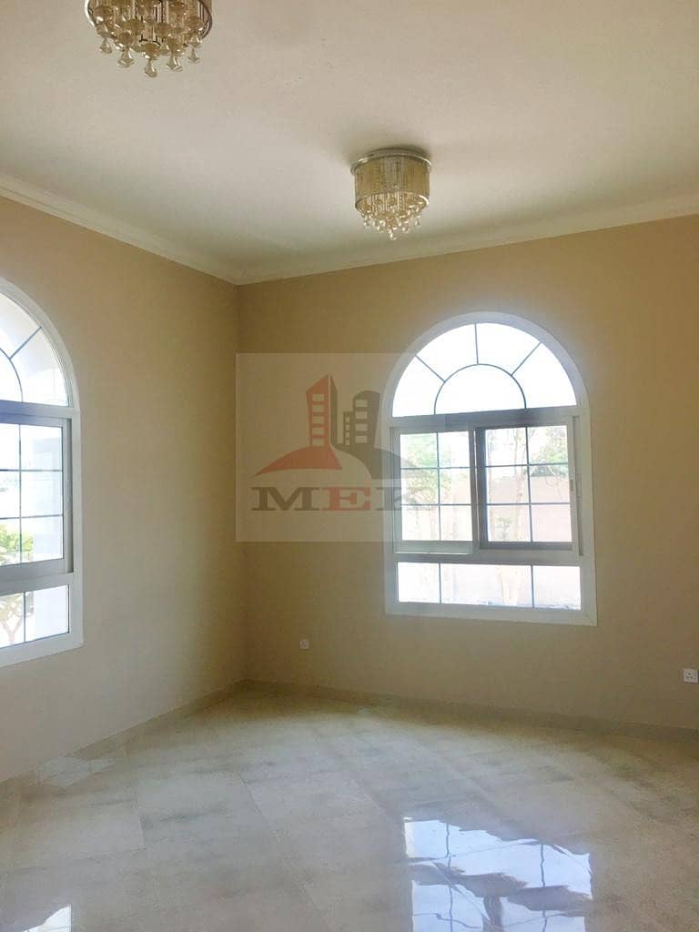 3 High deluxe villa f 3 bed rooms for rent in al qusais