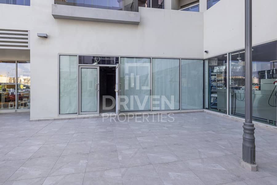 Well-kept and Excellent | Prime Location Well-kept and Excellent | Prime Location