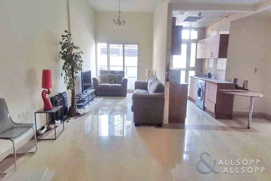 2 Double Balcony | Open Living Space | 2 Bed