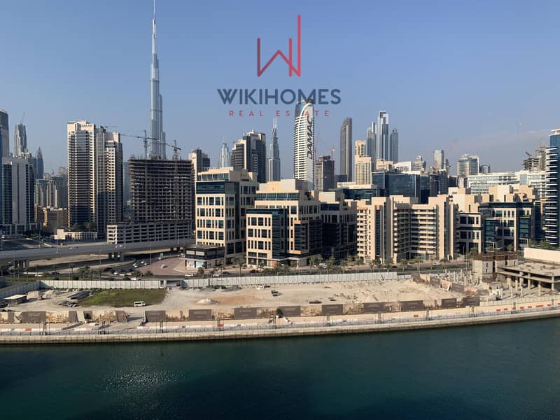 61 Canal & Burj View | Situated at the Canal Walk | 8minutes to Dubai Mall