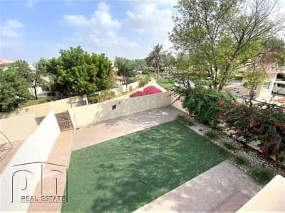 Vacant Now | Superb Unit | Great Garden Vacant Now | Superb Unit | Great Garden