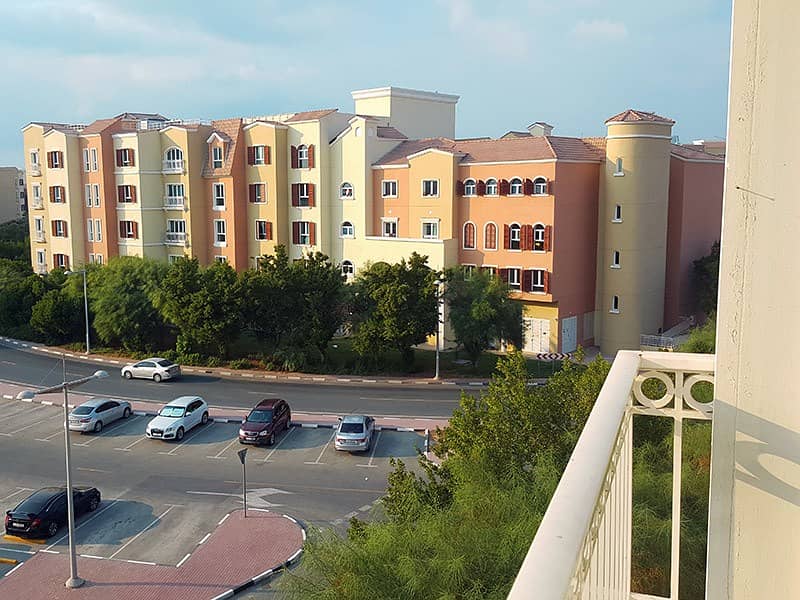 Chiller Free | Near Metro | Built in Wardrobes | Balcony Chiller Free | Near Metro | Built in Wardrobes | Balcony