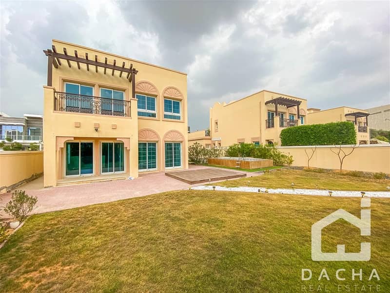 VACANT NOW / Landscaped 2Br+M / Big Plot VACANT NOW / Landscaped 2Br+M / Big Plot