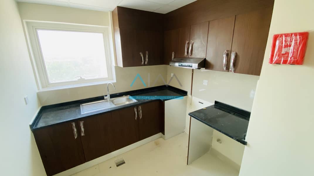 16 One Bedroom  with closed kitchen | Majan