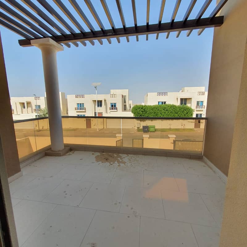 Brand new Independent 5BR duplex villa ready to move for sale in barashi price 2.8M