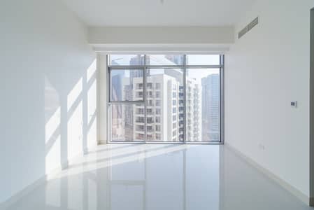 Bright 1Bedroom Apt | Mid Floor | Blvd Crescent T2