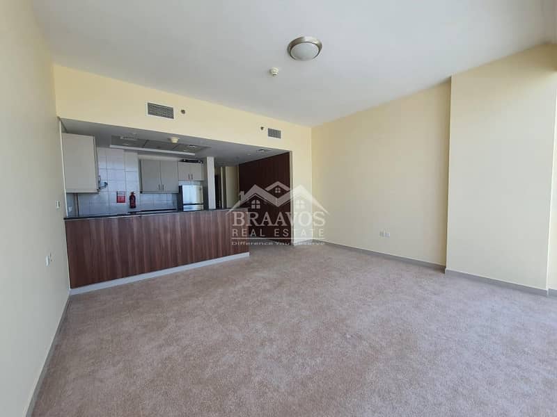 2 Reasonable Price | Open and Fully Fitted Kitchen