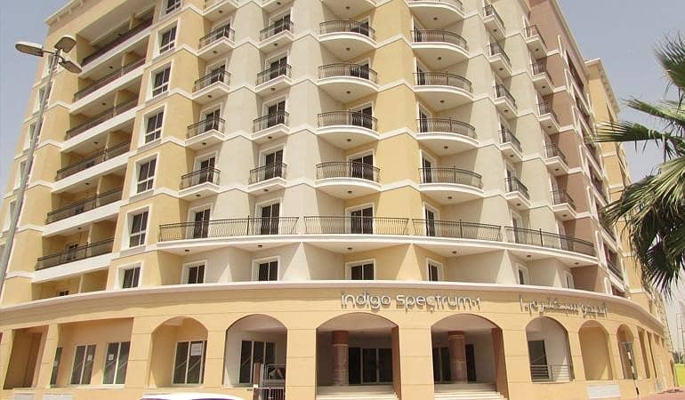 HOT OFFER LARGE ONE BEDROOM WITH BALCONY FOR SALE IN SPECTRUM 1