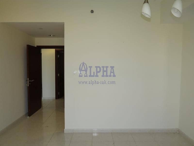 16 One Bedroom Apartment|Full Sea View|Great Location