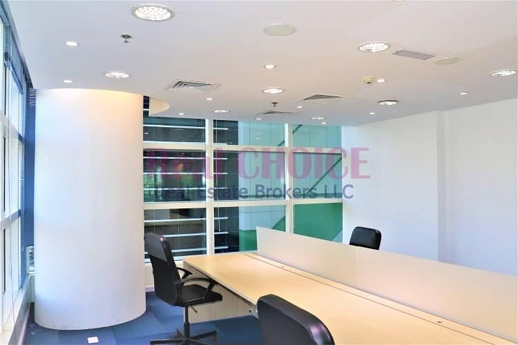 4 Partitioned Office in SZR| Well-maintained| Vacant