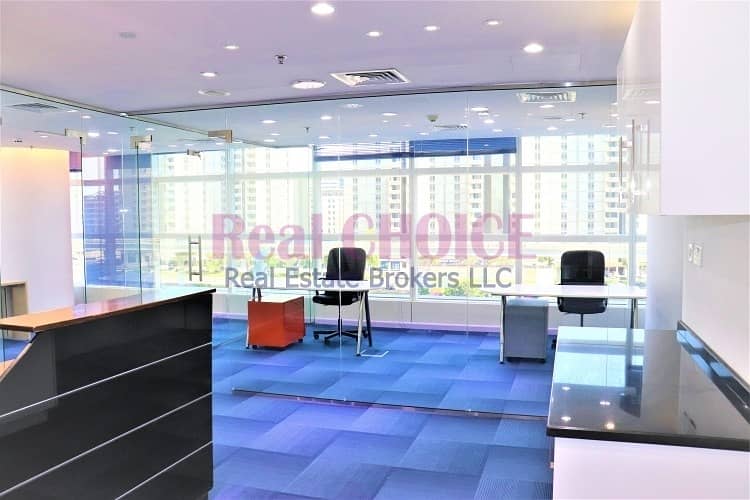 13 Partitioned Office in SZR| Well-maintained| Vacant