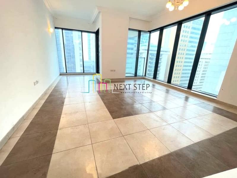 Outstanding Modern 1 Bedroom Apartment with Balcony & Parking Outstanding Modern 1 Bedroom Apartment with Balcony & Parking