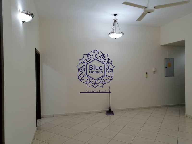 Spacious 1bhk with all facilities only 38k near fahidi metro Station