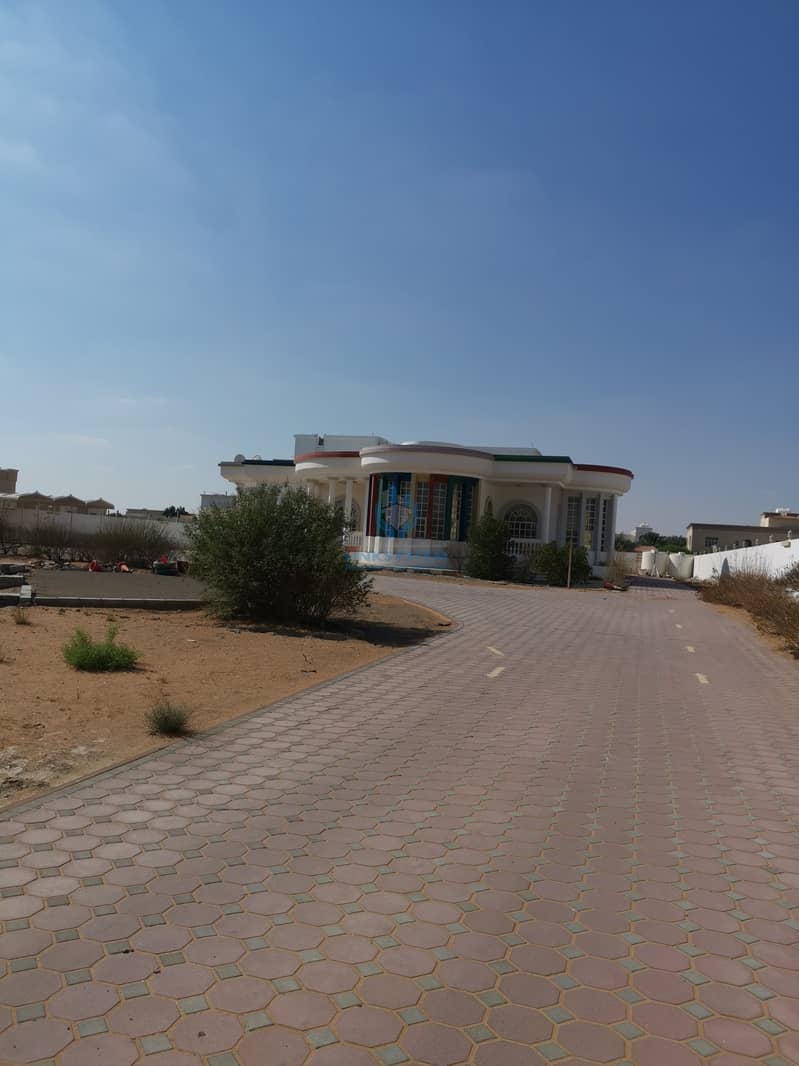 16 Villa for rent in AL markhania