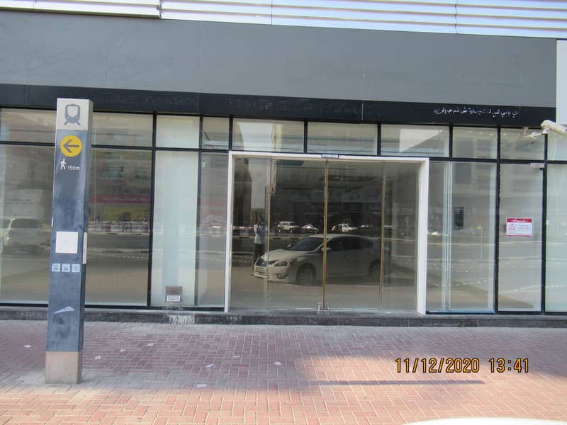 3061 Sq ft showroom space|Fully furnished|Private pantry& Toilet|  near Burjuman metro|336k pa