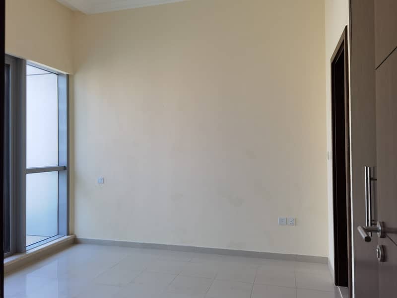 6 high floor one bedroom for rent in bay central tower