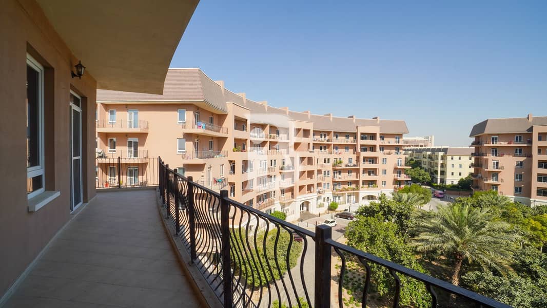 Charming 1 BHK Dickens Circus1 MotorCity Charming 1 BHK Dickens Circus1 MotorCity