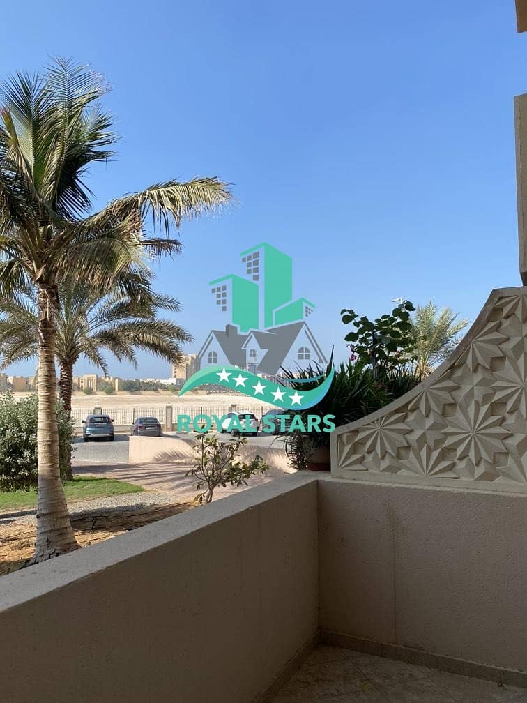 5 Cozy One Bedroom Partial Beach View Apartment in the Bab Al Bahr Residences with friendly atmosphere