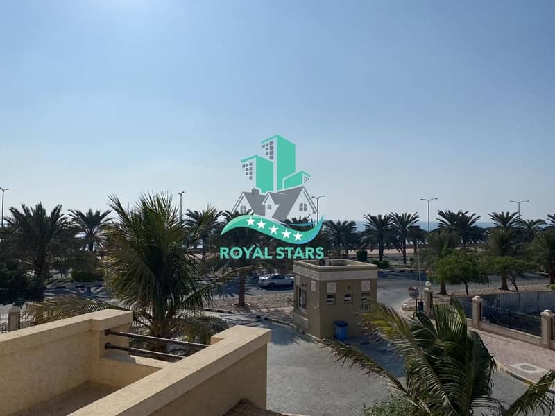 Cozy One Bedroom Sea View Apartment in the Bab Al Bahr Residences with friendly atmosphere