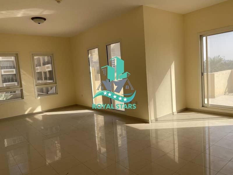 5 Cozy One Bedroom Sea View Apartment in the Bab Al Bahr Residences with friendly atmosphere