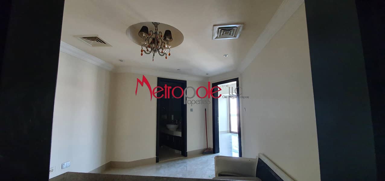 Vacant | Layout Of 1BR | Hot Price Vacant | Layout Of 1BR | Hot Price