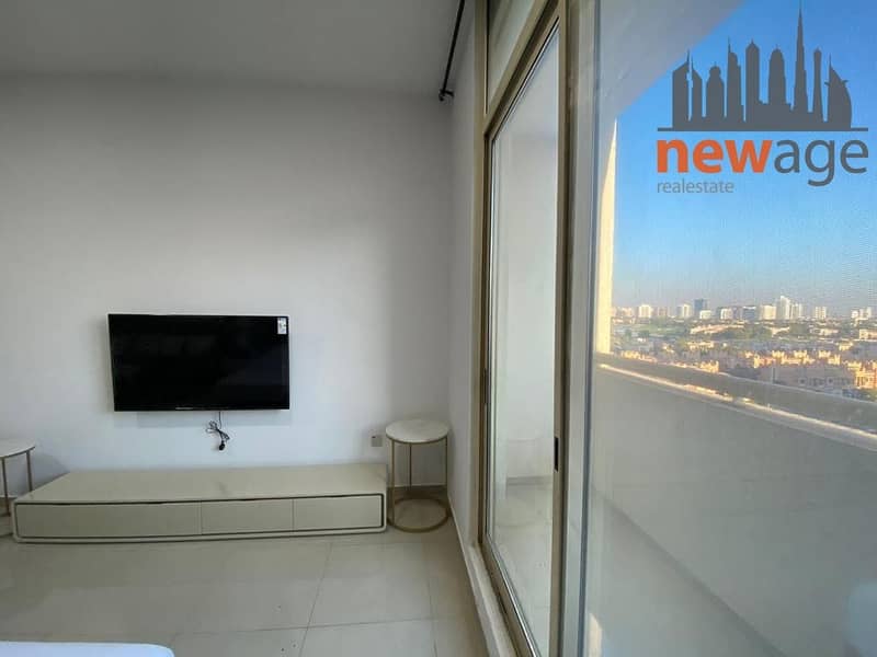 4 Beautiful Fully Furnished l studio apartment l Golf course view