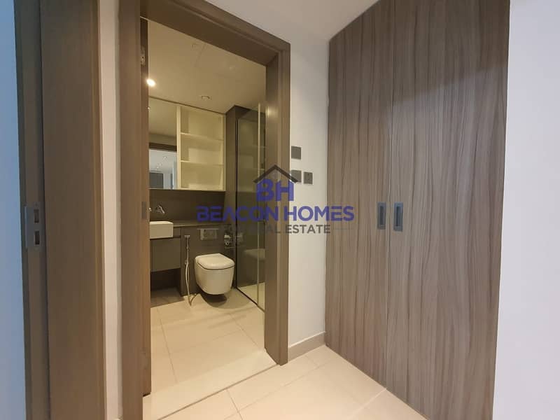 27 Ready to move In 1br apt in Meera Tower