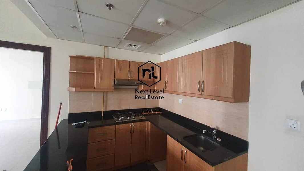 21 Vacant Specious 1 Bedroom in Elite 5 - Higher Floor - Just AED 415