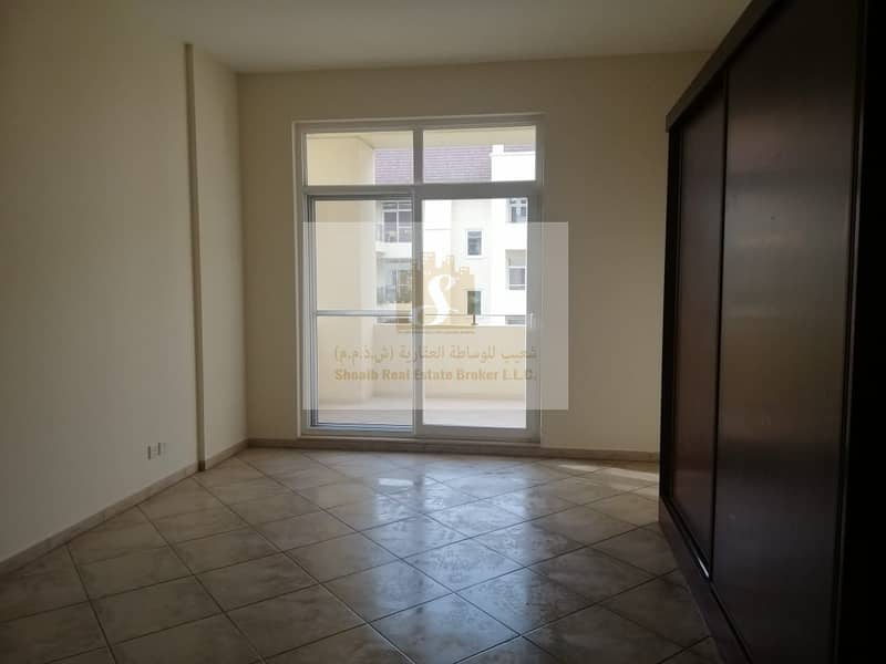 41 BRIGHT CORNER | XL -1BR FOR RENT | COMMUNITY VIEW