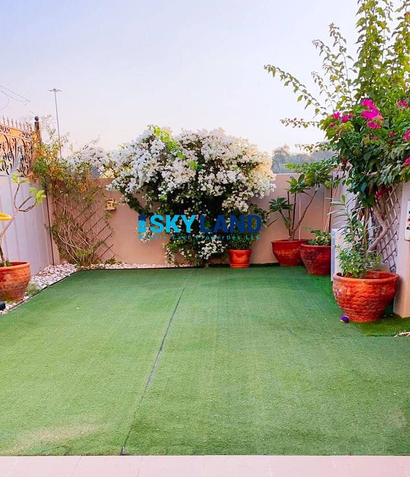 Extended Garden! 3BR+Study | Clean and Well Maintained Extended Garden! 3BR+Study | Clean and Well Maintained